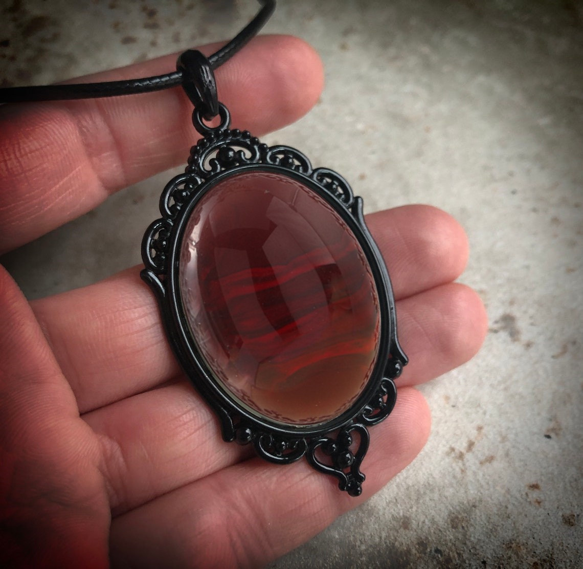 Collane vendita calda retrò gotico rosso resina farfalla collana signore sollievo_voghion.com