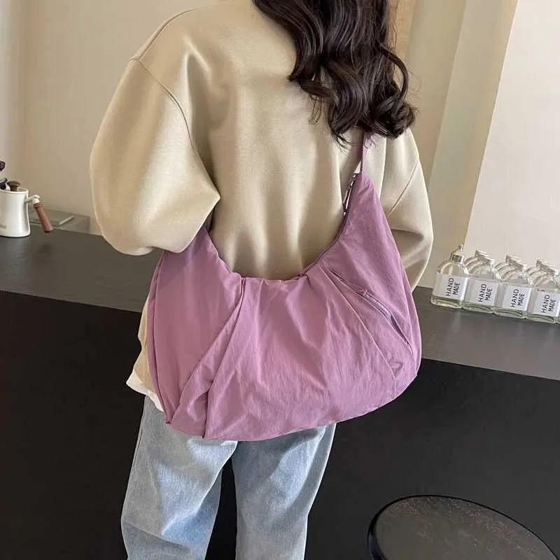 Large Capacity Pleated Crossbody Bag Women Solid Colour Casual_voghion.com