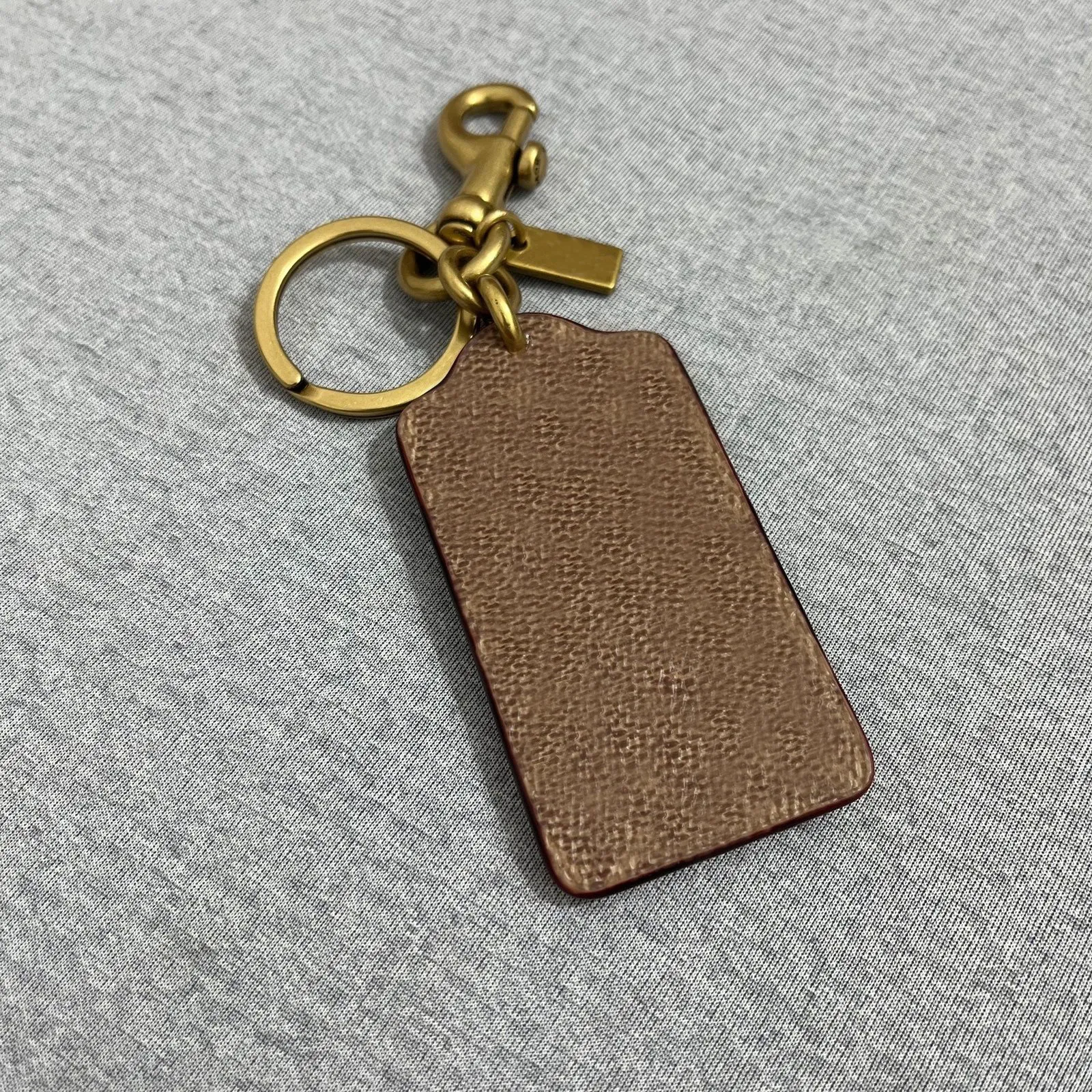 Kirsche Charm Schlüsselanhänger Tasche Charms Kette Frauen Schlüsselbänder Leder schwarz rot rosa Schlüsselanhänger Brieftasche Schlüsselanhänger Designer_voghion.com