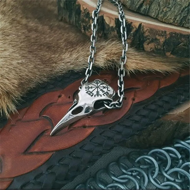 Hanger kettingen Piraten Rune Raaf ketting Kwaliteit zinklegering Schedel Amulet Heren Motorfiets Sieraden_voghion.com