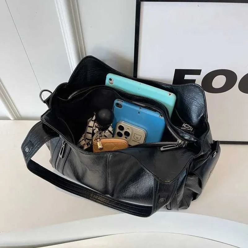 Sacs à bandoulière à compartiment intérieur souple 2024 de haute qualité aux couleurs contrastées pour femmes Mode Fermeture éclair Pu Femmes_voghion.com