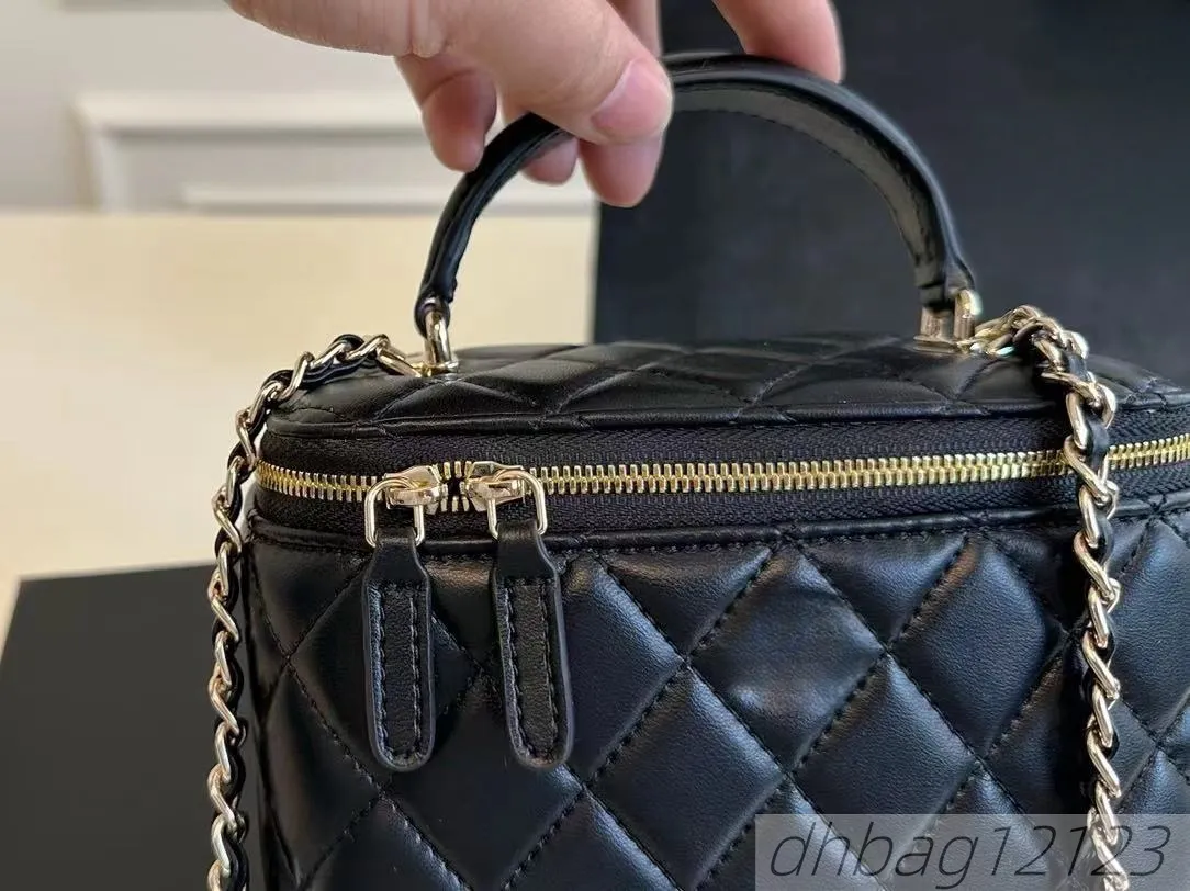 Designer Womens Vanity Black Bags Top Handle Totes Quilted Matelasse Chain Crossbody Shoulder Leather Dia Check Hardware_voghion.com