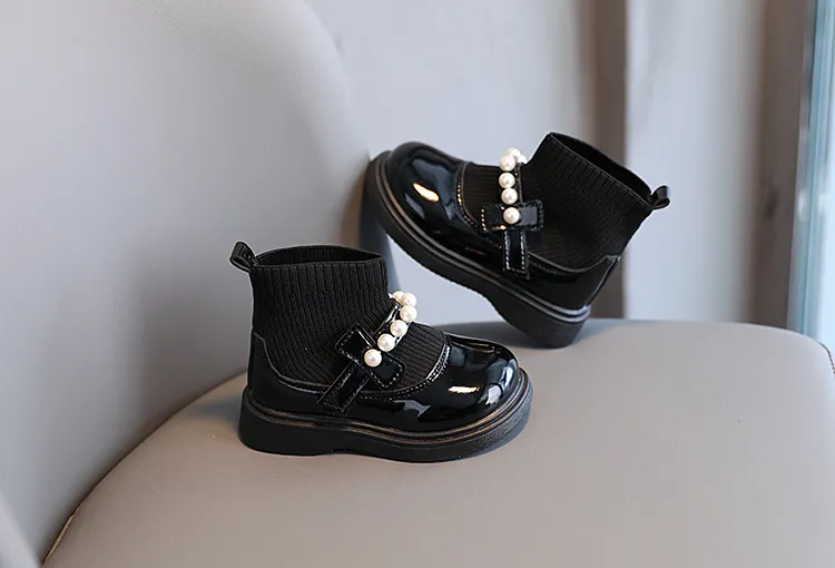 2025 Nei Baby Meedercher Prinzessin Stiwwelen Socken Cutefeet Kanner Casual Klengkanner Kanner Hierscht Wanter Lieder Schong mat Pärelen_voghion.com