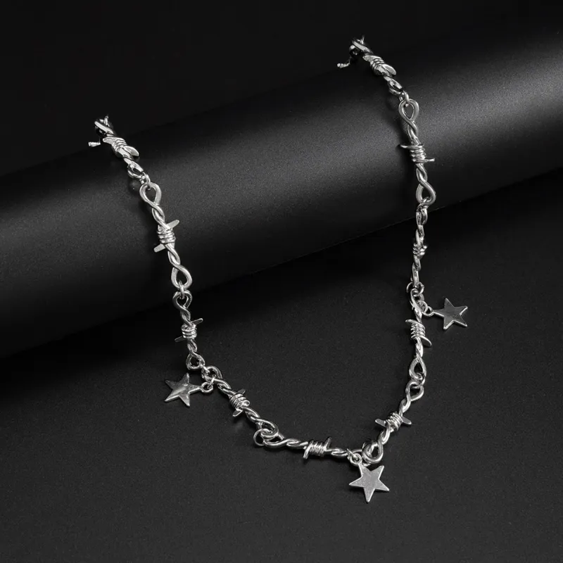 Star Pendant Thorn Chain Choker Necklace For Women & Girls_voghion.com
