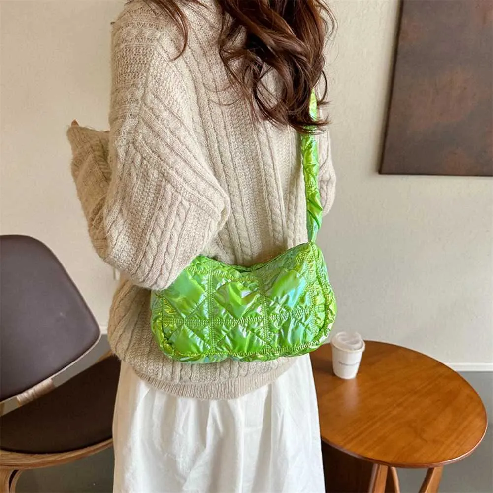 Damen Gepolsterte Schulter Hobo Achselhöhle Wolke Plissee Tasche Drstring Gesteppte Crossbody Mädchen Stilvolle Satchel PurseC241216_voghion.com