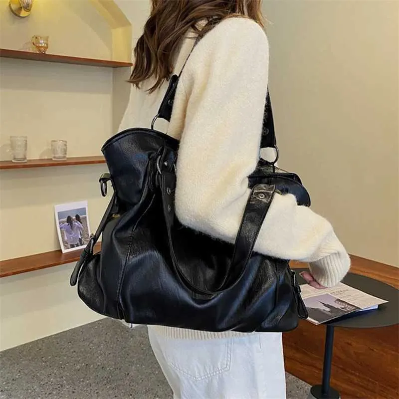 Designer-Tasche, große Kapazität, schwarze Schultertasche, geeignet für Frauen, große Einkaufstasche, einfarbig, weiches Leder, Umhängetasche_voghion.com