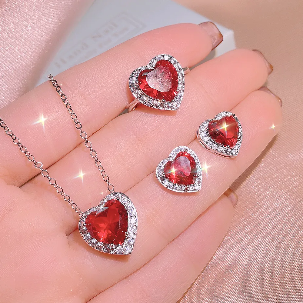 Set di gioielli con anelli, orecchini e collane di design con cuore di melograno naturale per donne, Giappone e Corea, fatti a mano, in cristallo rosso_voghion.com
