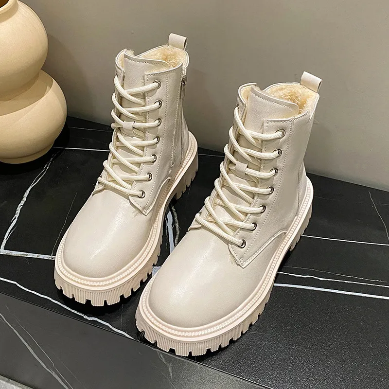 2024 New Free Shipping Designer For Womens Martin Boots Thick bottom with increased height and added veet Black White_voghion.com