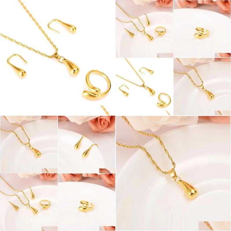 Set di gioielli a goccia in oro gold filled con pendente e orecchini_voghion.com