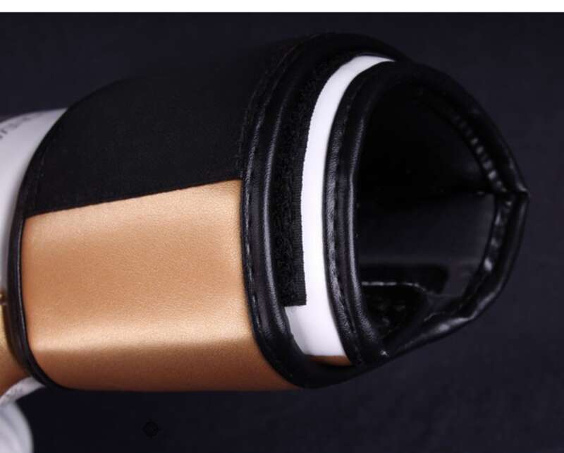 Explosive Summer! Professional Sanda Training, Suitable For Both Boys And Girls, With Boxing Gloves And Sandbags Becoming Popular_voghion.com