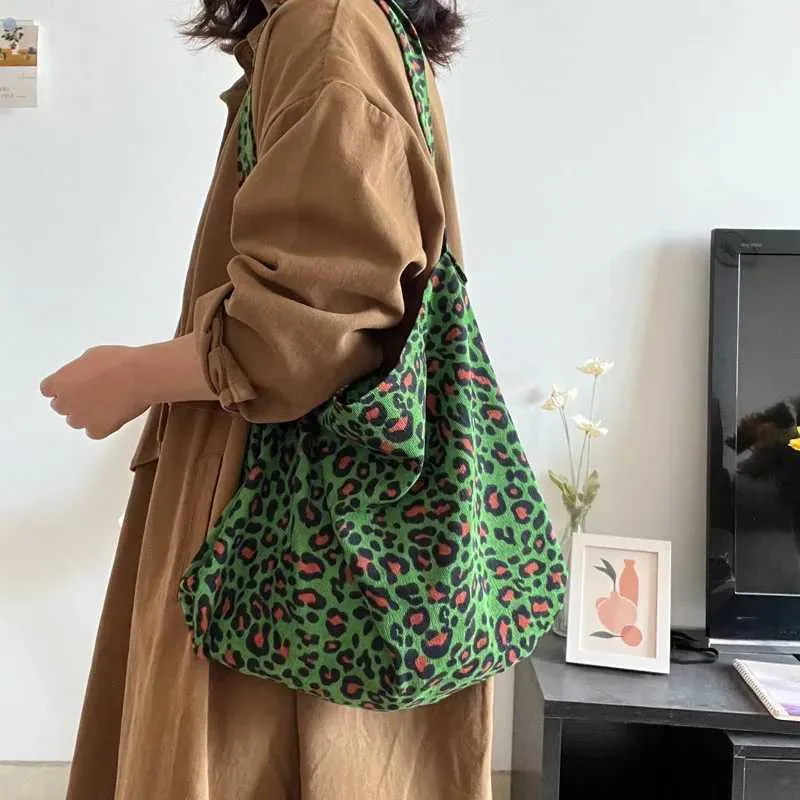Sac à main en velours côtelé pour femme avec bandoulière en tissu imprimé panthère verte, grande capacité, sac de loisirs, de voyage, de shopping_voghion.com