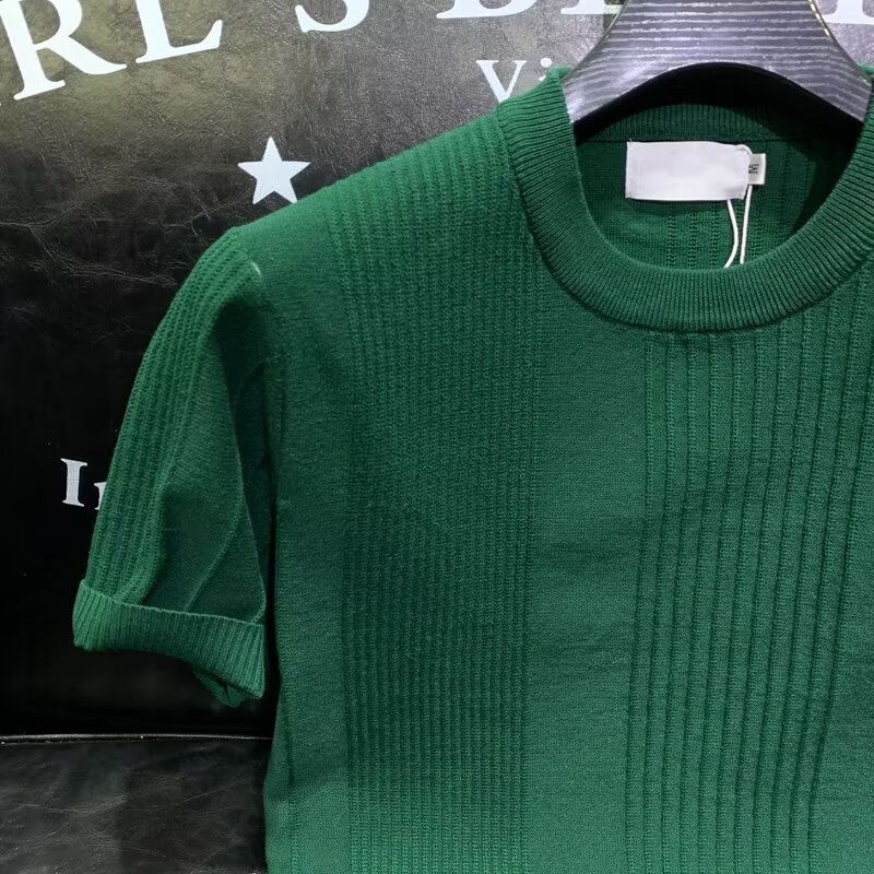 Herrenbekleidung Modemarke Ice Silk Kurzarm-T-Shirt Herren Sommer dünnes, schlankes Rundhals-Strickhemd mit All-Match-Casual-Tops_voghion.com