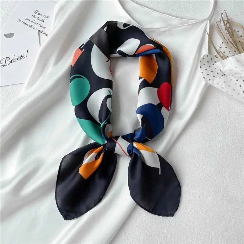 2025 Seidenschal Print Kopftuch Katze Haar Wrap Halstuch Weibliche Satin Quadrat Schal Für Frauen Stirnband Foulard Hijab_voghion.com