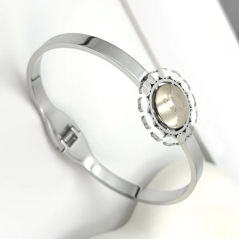 Fashion Bracelets Bangle Brand Designer Letter Sier Plated Stainless Steel Bracelet Men Women Wedding Jewelry Gifts_voghion.com