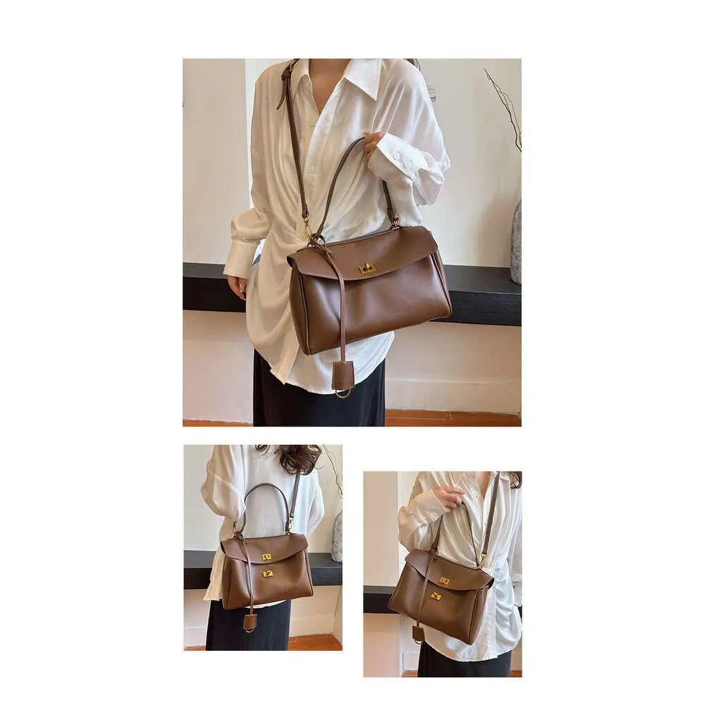 Enkel håndtaske til kvinder i PU-læder med stort håndtag og crossbody-taske til daglig indkøbspose til damer_voghion.com