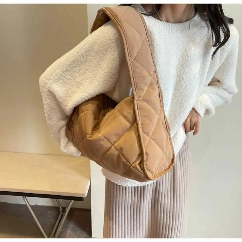 Bolso de hombro acolchado para mujer bolso puff de moda chic_voghion.com