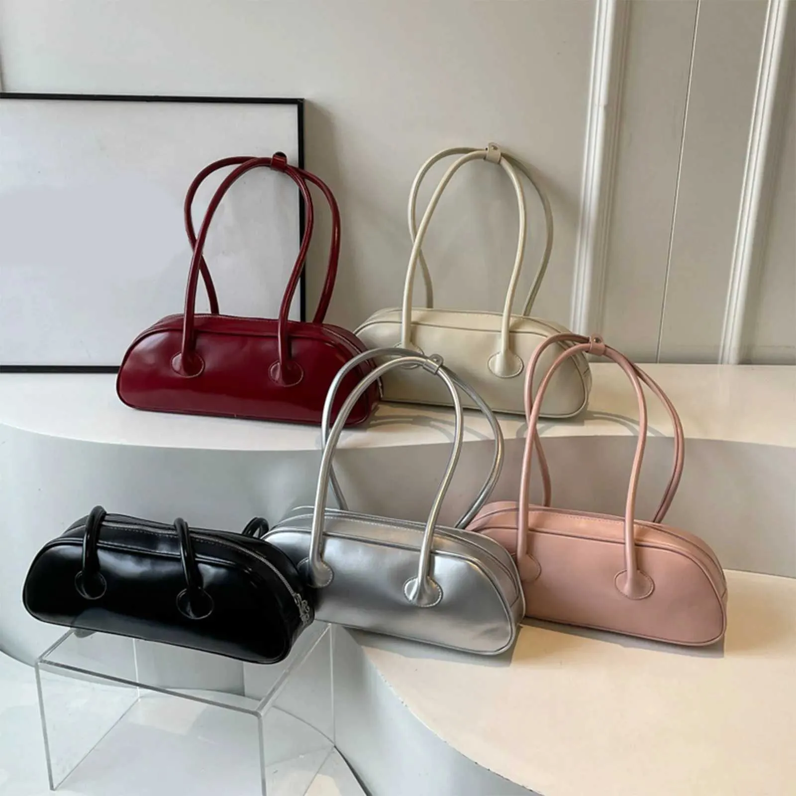 Geantă de damă coreeană de agrement, cu un singur umăr, de mare capacitate, roșie, Y241216, la modă, de stradă principală_voghion.com