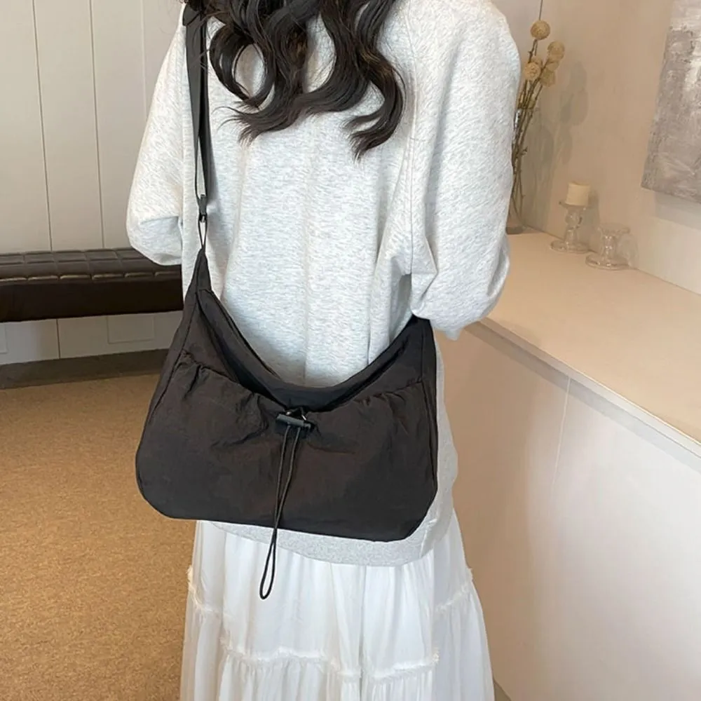 Borsa a tracolla in tela stile coreano con tracolla regolabile in nylon con coulisse e tracolla in tinta unita_voghion.com