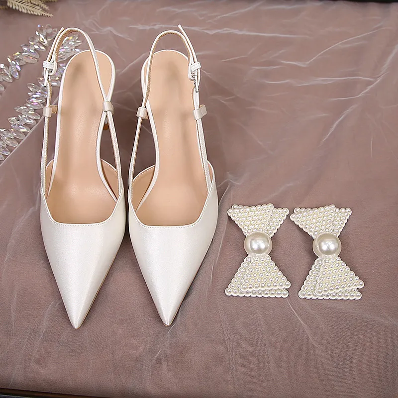 Hochzeit Französisch Frauen 2024 Neue Weiße Brautjungfer Schuhe Bogen High Heels Eleganz Sandalen E336_voghion.com
