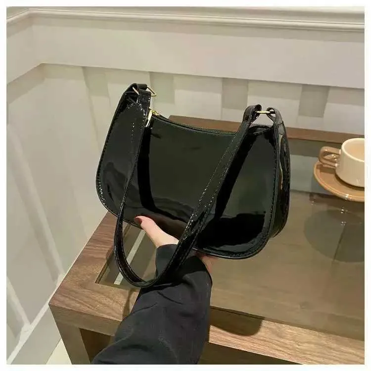 2024. gada sieviešu lakotas ādas rokassoma, daudzpusīga, modes plecu ikdienas darba soma meitenēm, zīmola dizainera rāvējslēdzējs, maza izmēra_voghion.com