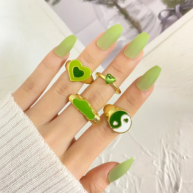 Vintage 6 Stücke Grün Umarmung Hände Ringe Set Für Frauen Metall Farbe Beschichtung Kreative INS Stil Liebe Herz Ring Mode_voghion.com