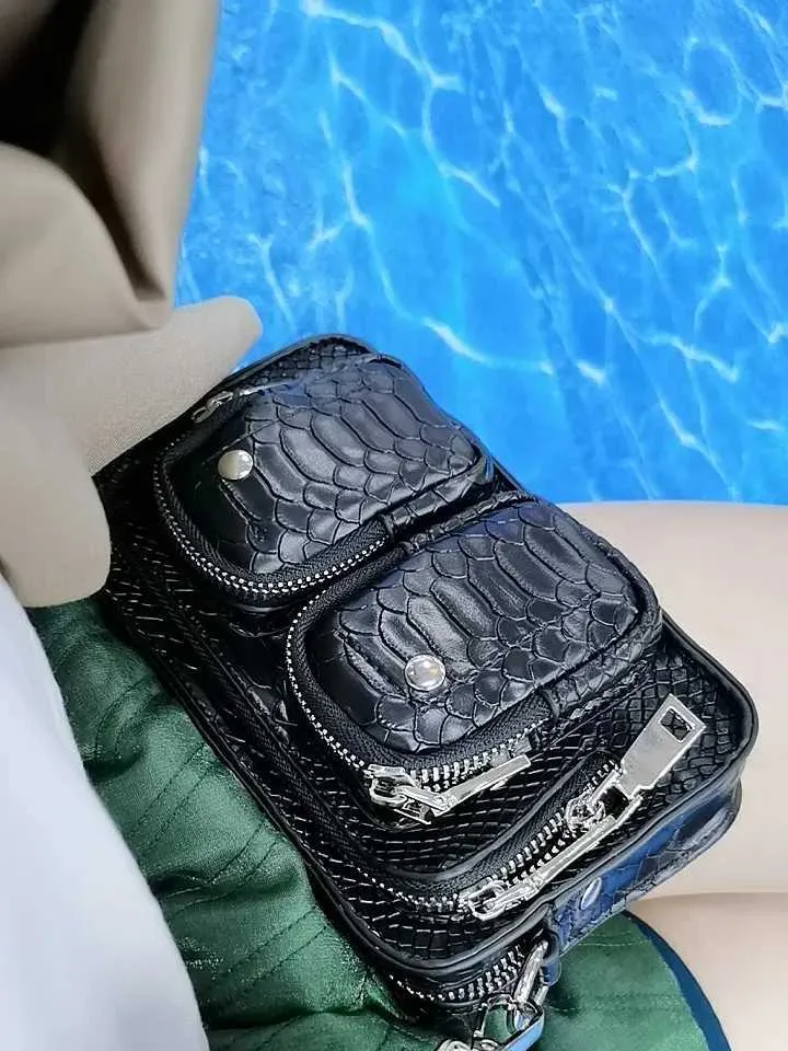 Borsa a tracolla nera elegante donna pochette designer pelle pu catena_voghion.com