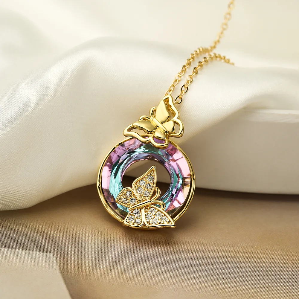 Colliers pendentifs délicats de haute qualité pour femmes/filles, couleur or, papillon avec rangée de pierres CZ, bijoux élégants et bling-bling, cadeau_voghion.com