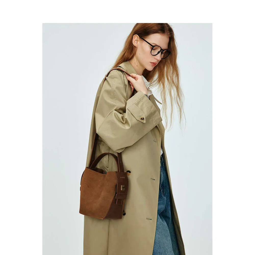 LA FESTIN Original Femmes 2024 Nouveau Seau En Daim Décontracté Sacs À Main Épaule Bandoulière Sac D'hiver_voghion.com