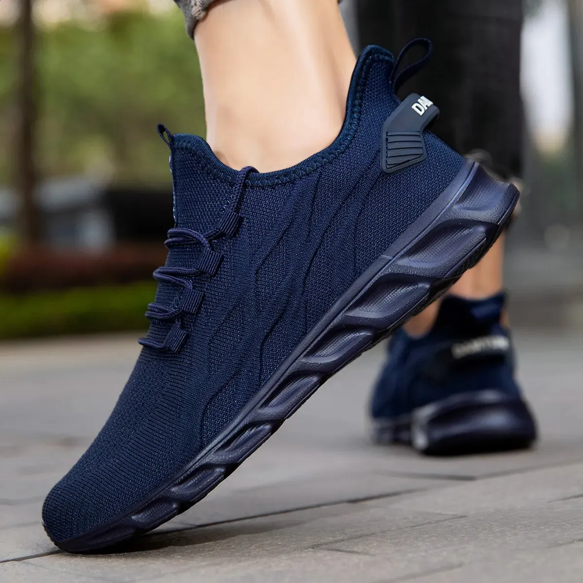 Mens Vulcanized Walking Running Unisex Casual Lightweight Tennis Breathable And Fashionable Sports Shoes 241015_voghion.com