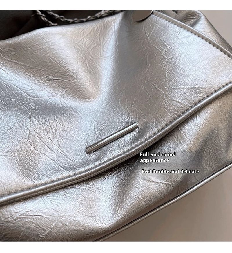 2024 Herbst/Winter Neue große Kapazität Unterarmtasche Damen Textur Französisch Nischen Einkaufstasche Mode Single_voghion.com