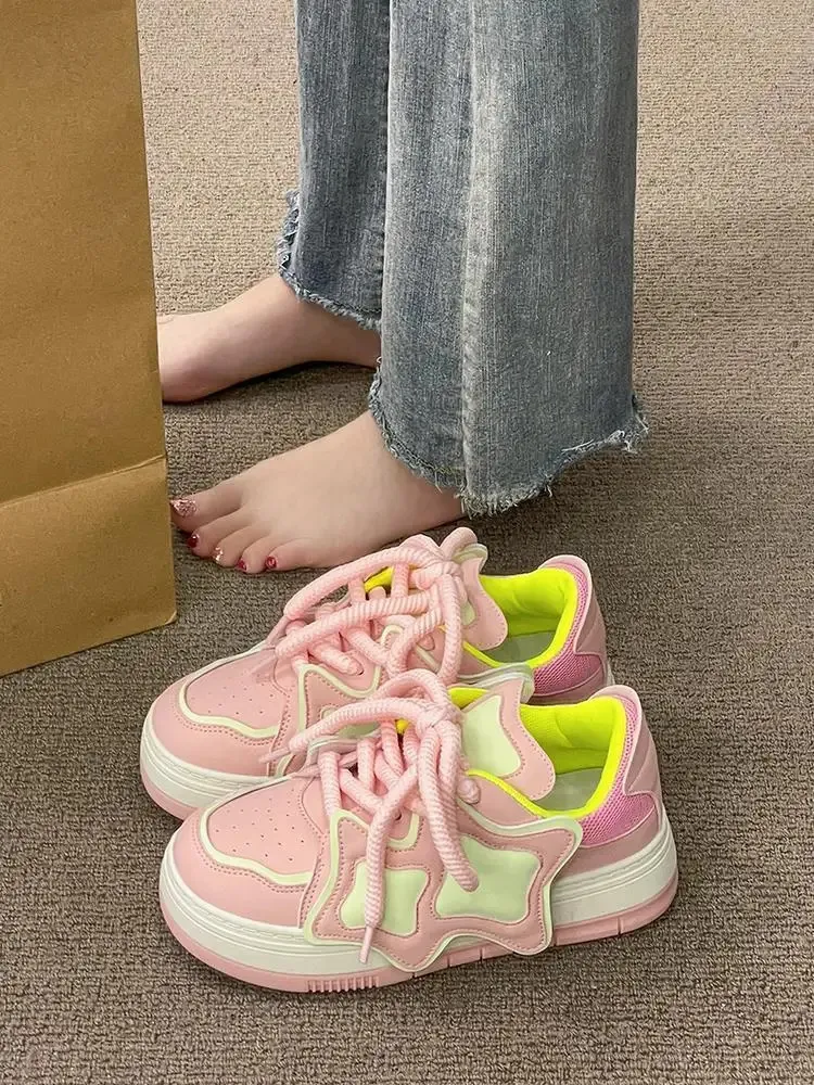 Scarpe da ginnastica con plateau rosa e blu da donna, scarpe sportive kawaii, casual, da tennis, da donna, basse, vintage, con suola spessa, coreane, carine_voghion.com