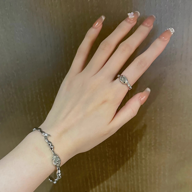 Personalised Jade Bracelet And Index Finger Ring Set For Women_voghion.com