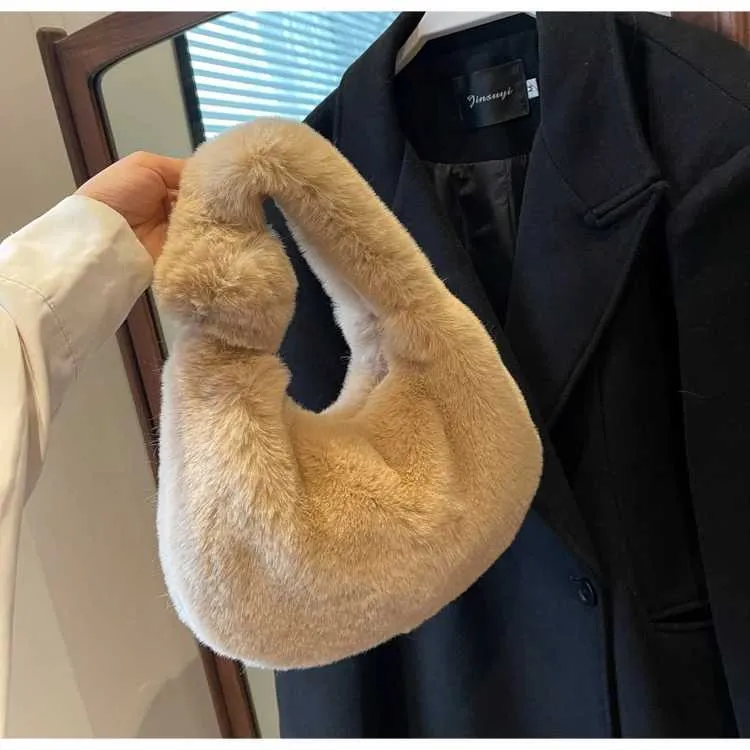 Portafoglio da donna con manico corto Fi Cluh carino Wen Fur Small Half Mo caldo peluche borsa da polso Y241106_voghion.com