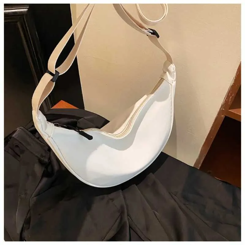 Einfaches Design Damen Umhängetasche Mode Damen Nylon Hobos Kleine Schultertaschen Vintage weibliche Mädchen Geldbörse Tuch_voghion.com