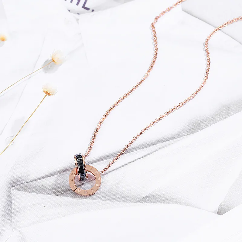 Roman Numeral Interlocking Ring Pendant Necklace In Rose Gold_voghion.com