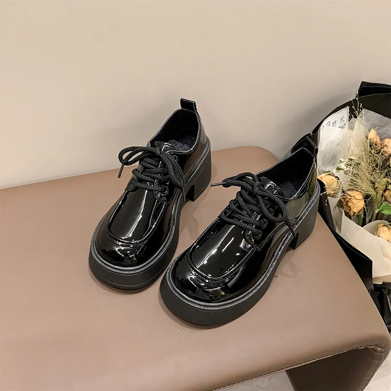 Spring 2024 New Black Platform Flats Women Loafers Slip On Boat Shoes Designer Casual Leather Oxfords_voghion.com