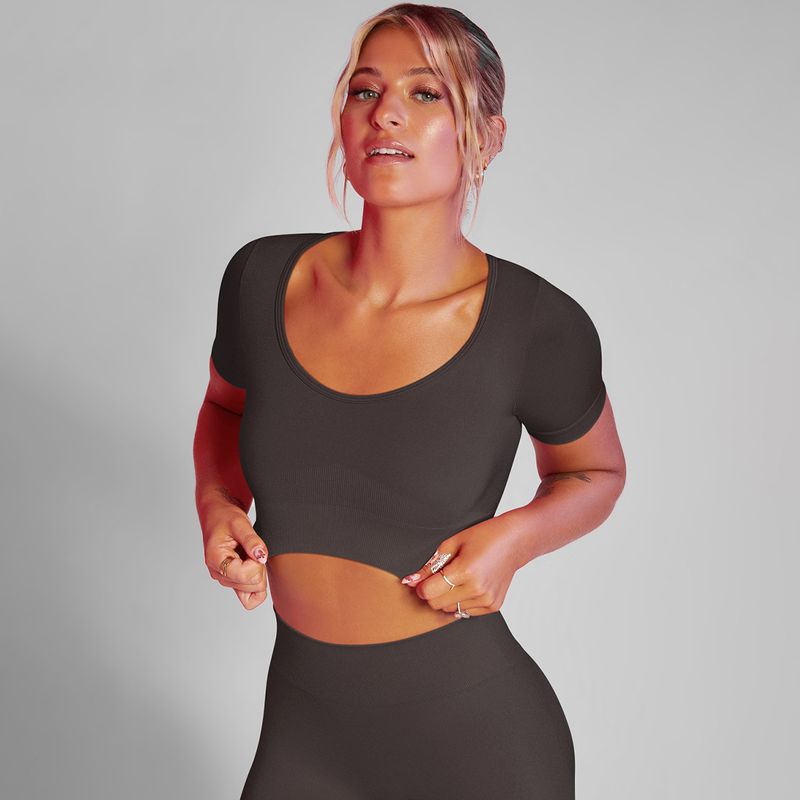 Neu Nahtlose Einfarbig Niedrigen Hals Sho Ärmeln Engen Hohe Elastizität Spos Laufende Fiess Yoga Kleidung_voghion.com