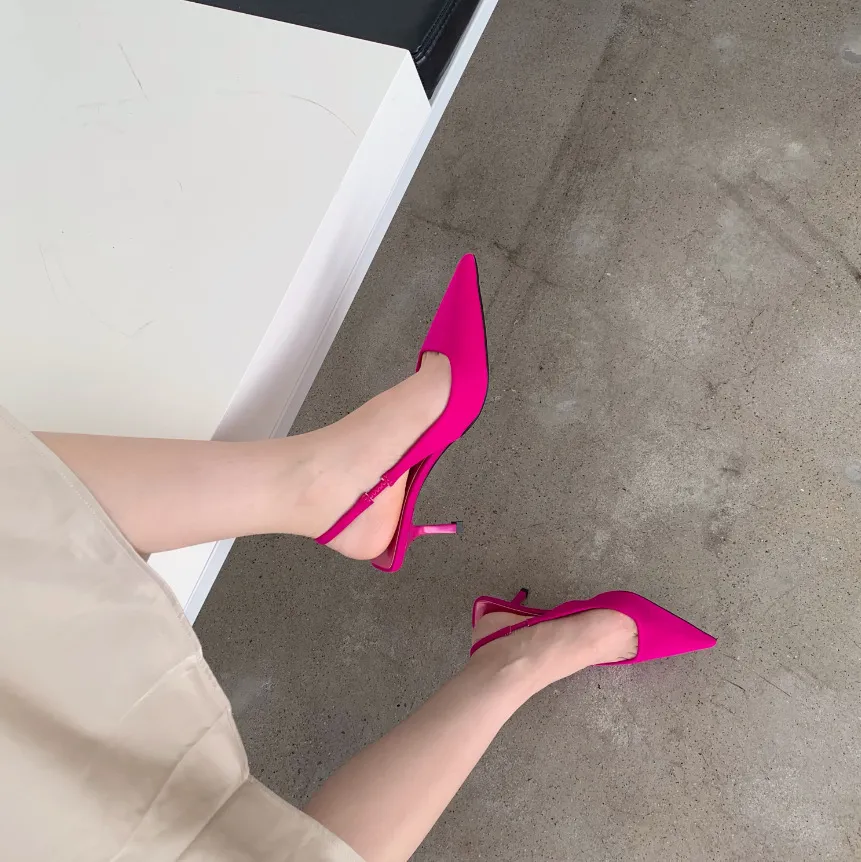 Sommer Designer Damen High Heel Sandalen für Frauen Neue Ankunft 2024 Modeschuhe CE1C_voghion.com