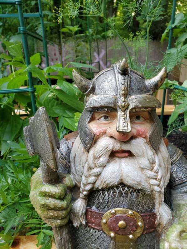 Nieuwe Hars Ambachten Bijl Viking Standbeeld Dwerg Oud Tuin Ornament_voghion.com
