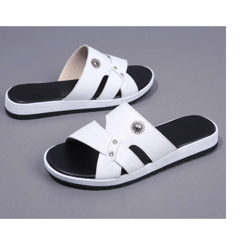 New One-piece Plus Size, Outdoor Slippers, Flat Bottom Non-slip Slippers_voghion.com