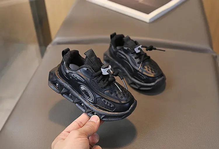 New LED Baby Boys Luminous Running Childrens Breathable Mesh Sports Shoes Size 21-30 240627_voghion.com