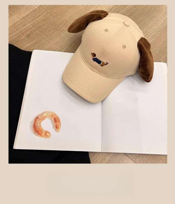 Screaming Sausage Dog Baseball Female Ins Funny Ears Pinching Sunshade Versatile Face Showing Small Duck Tongue Hat_voghion.com
