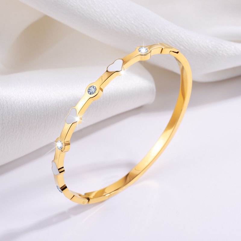 Accesorios de joyería Pulsera de acero inoxidable con forma de corazón y gota de aceite para niñas, de alta gama y a la moda, combina con todo._voghion.com