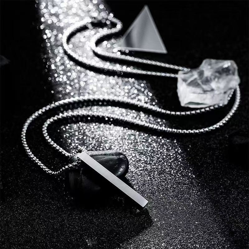 European And American Titanium Steel Smooth Square Strip Necklace Male Personality Hip-hop Couple Long Pendant Versatile Sweater Sweater Chain_voghion.com