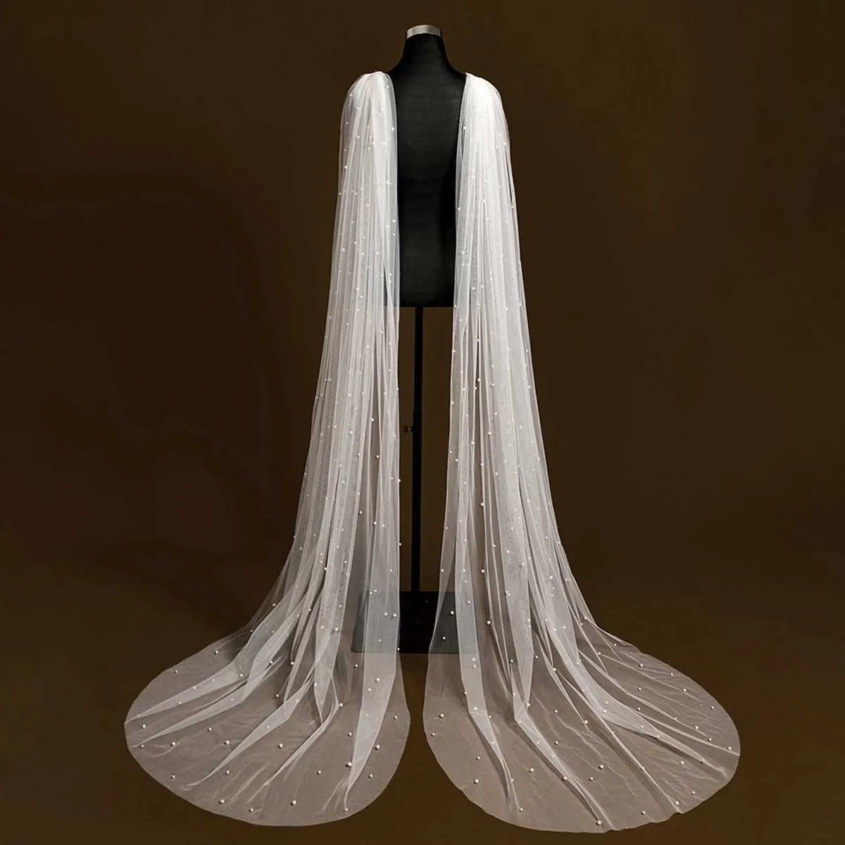 Bijoux de cheveux Cape de mariée pour femme Ailes de mariée Perles Voile de mariage perlé Manches amovibles Épaules Couverture Châle Mariée_voghion.com