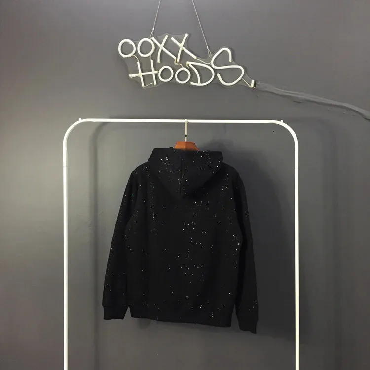 Autumn Winter Fashion Glitter Loose Fit Veet Patch For Couples Long Sleeve Pullover Streetwear Mens Hoodie 241127_voghion.com