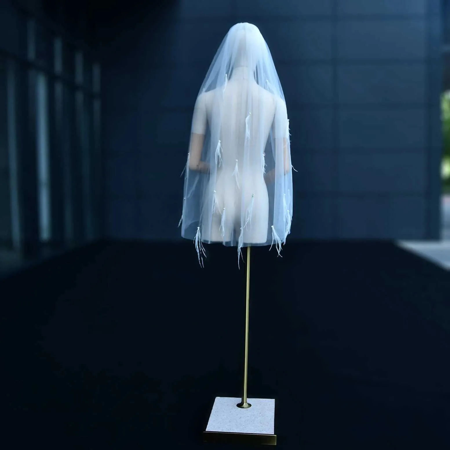 Haarschmuck Wunderschöne Braut 1 Tier Schleier 3D Feder Perle Perlen Weicher Tüll mit Kamm Hochzeitskleid Zubehör für_voghion.com