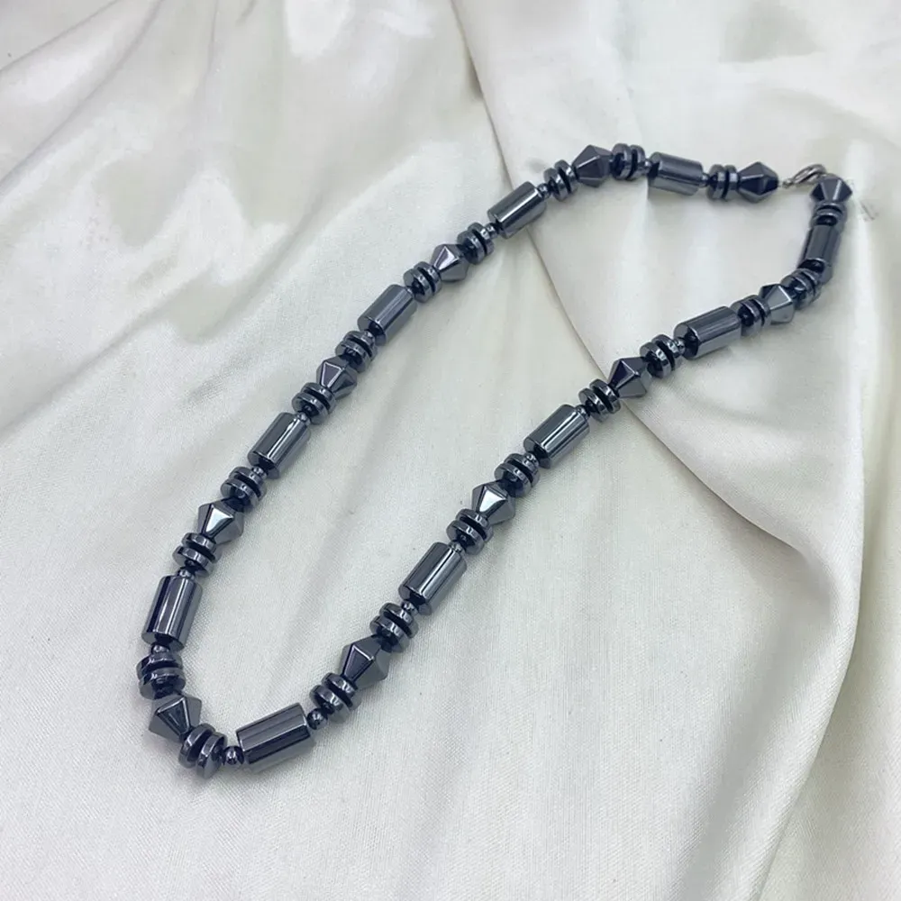 Collier de guérison en hématite avec breloques pour hommes et femmes, perles en pierre naturelle, thérapie, soulagement de l'anxiété, yoga, ras du cou, bijoux_voghion.com