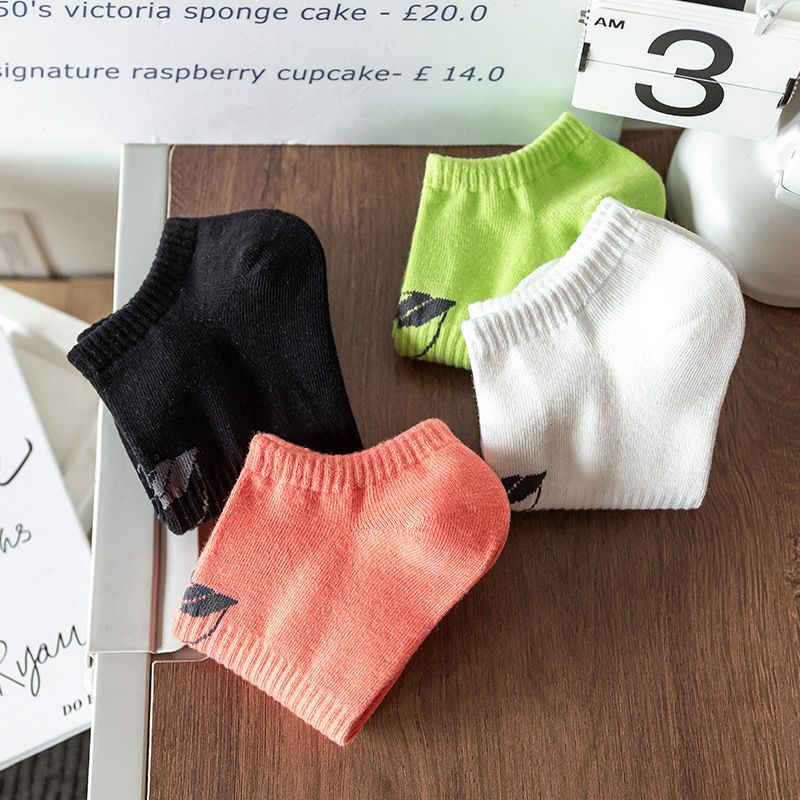 WE11 boat trendy brand ins internet celebrity sports leisure trend versatile skateboard couple men's summer socks_voghion.com