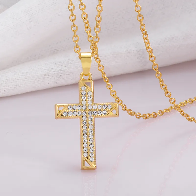 Classic Cross Pendant Necklace With Full Zircon For Men And Women_voghion.com